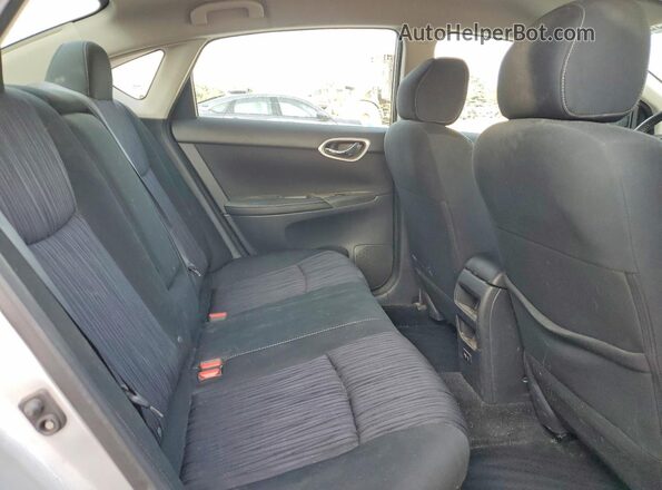 3N1AB7AP2KY378416 2019 NISSAN SENTRA Silver Vista de los asientos traseros