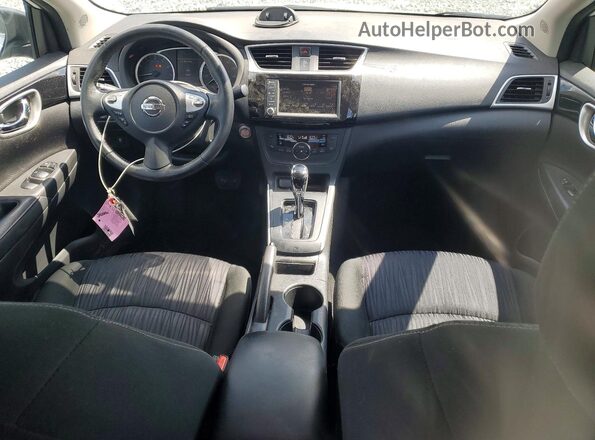 3N1AB7AP2KY447069 2019 NISSAN SENTRA White Widok deski rozdzielczej