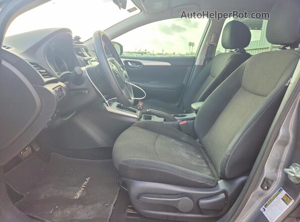 3N1AB7AP2KY457696 2019 NISSAN SENTRA Gray Vista interior delantera