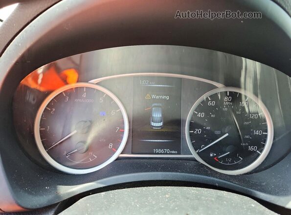 3N1AB7AP3GL667261 2016 NISSAN SENTRA Silver Widok zestawu wskaźników