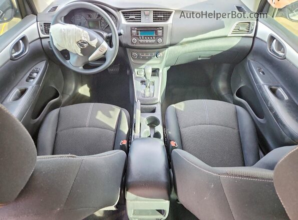 3N1AB7AP3GY292782 2016 NISSAN SENTRA Серебряный Вид панели приборов