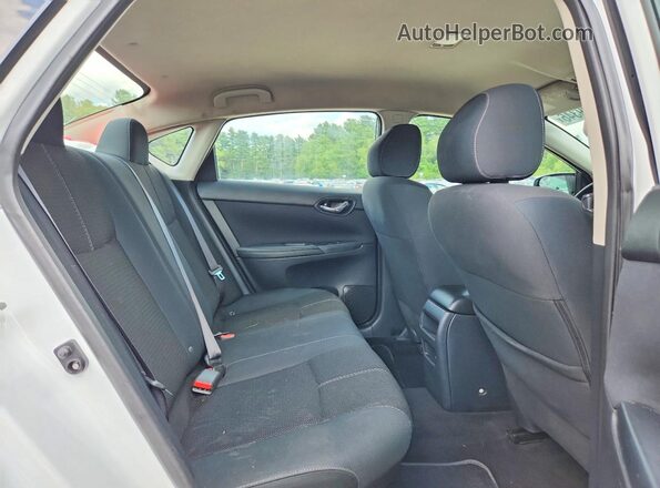 3N1AB7AP3GY330351 2016 NISSAN SENTRA White Widok tylnych siedzeń