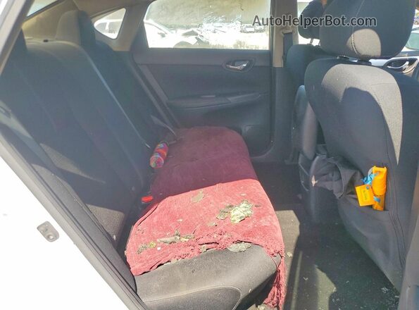 3N1AB7AP3HY293528 2017 NISSAN SENTRA Белый Вид задних сидений