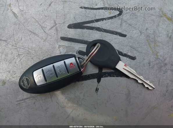 3N1AB7AP3HY325605 2017 NISSAN SENTRA Серебряный Вид панели приборов