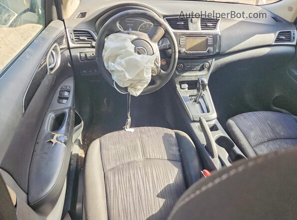 3N1AB7AP3HY349872 2017 NISSAN SENTRA Gray Vista del salpicadero