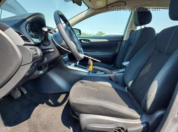 3N1AB7AP3HY383309 2017 NISSAN SENTRA Gray Widok wnętrza z przodu