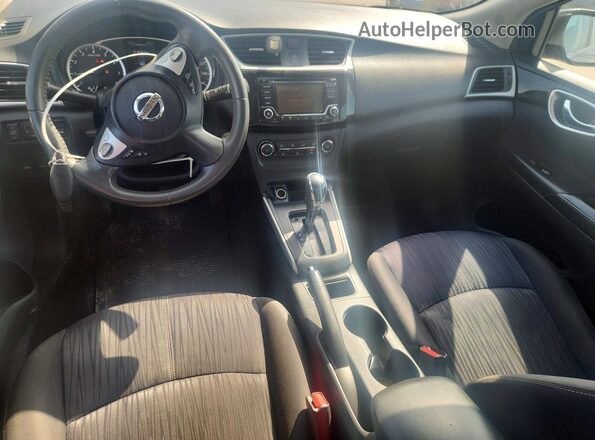 3N1AB7AP3HY384444 2017 NISSAN SENTRA Серый Вид панели приборов
