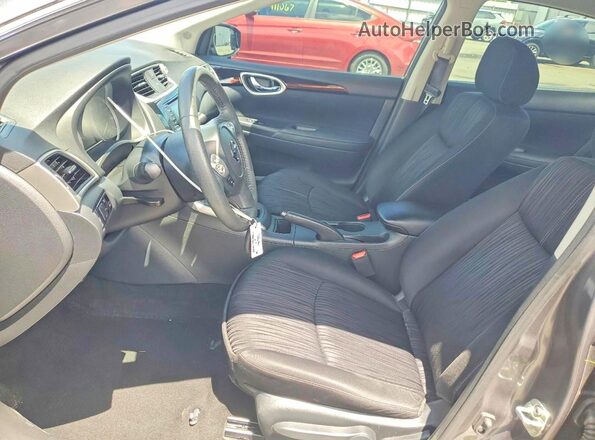 3N1AB7AP3JL605348 2018 NISSAN SENTRA Серый Вид салона спереди