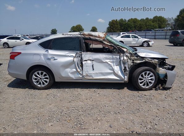 3N1AB7AP3JL644988 2018 NISSAN SENTRA Gray Widok wnętrza 360 stopni