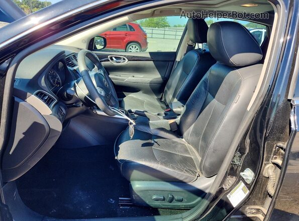 3N1AB7AP3JY211884 2018 NISSAN SENTRA Черный Вид салона спереди
