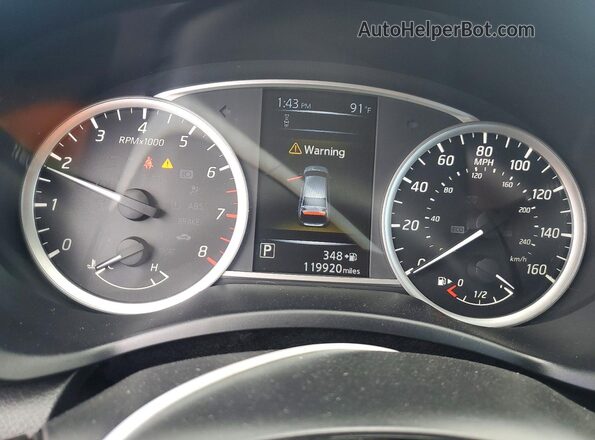 3N1AB7AP3JY232637 2018 NISSAN SENTRA White Vista del cuadro de instrumentos
