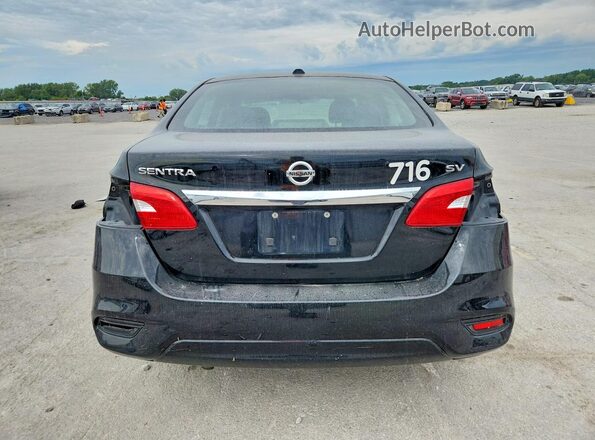 3N1AB7AP3JY236655 2018 NISSAN SENTRA Черный Вид сзади