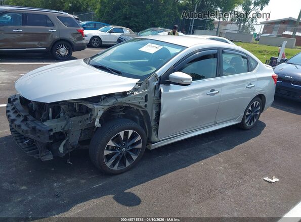 3N1AB7AP3JY281451 2018 NISSAN SENTRA Silver Vista tres cuartos delantera izquierda