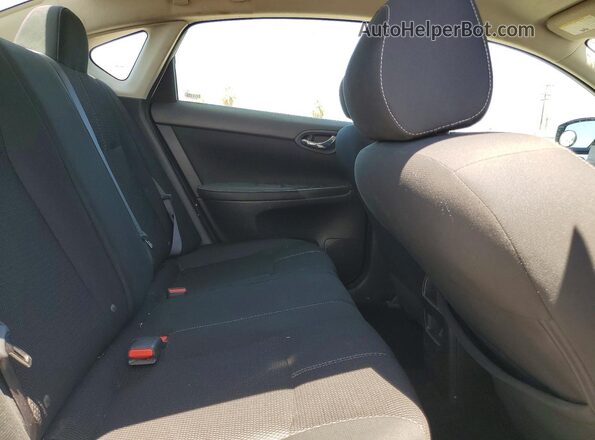 3N1AB7AP3JY299514 2018 NISSAN SENTRA White Вид задніх сидінь