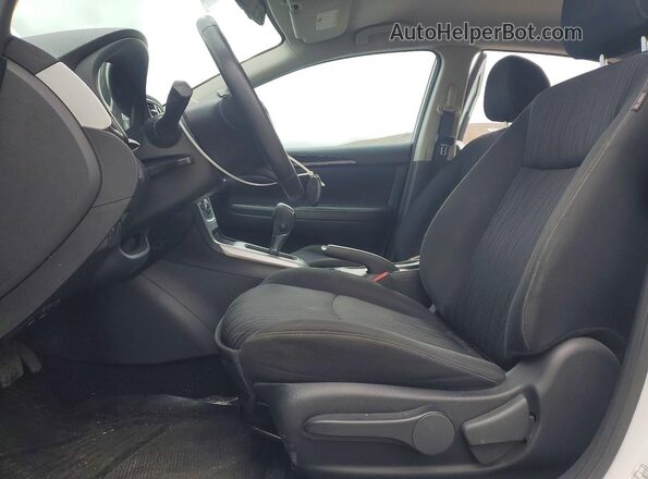 3N1AB7AP3KL622605 2019 NISSAN SENTRA Белый Вид салона спереди