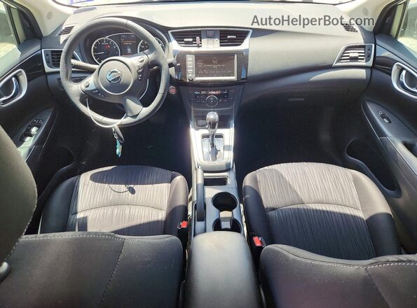 3N1AB7AP3KY205018 2019 NISSAN SENTRA White Widok deski rozdzielczej