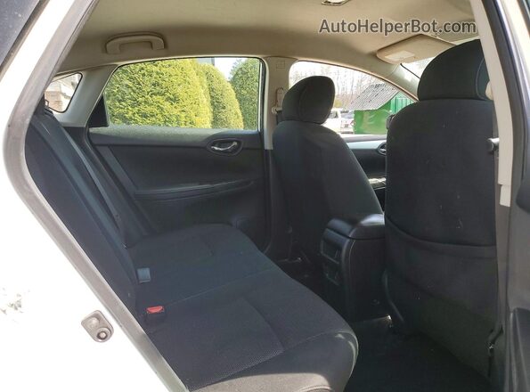 3N1AB7AP3KY359860 2019 NISSAN SENTRA White Rear seats view