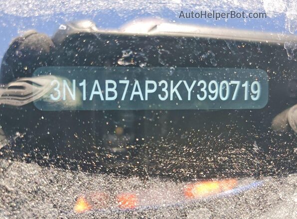 3N1AB7AP3KY390719 2019 NISSAN SENTRA Blue Vista del compartimento del motor