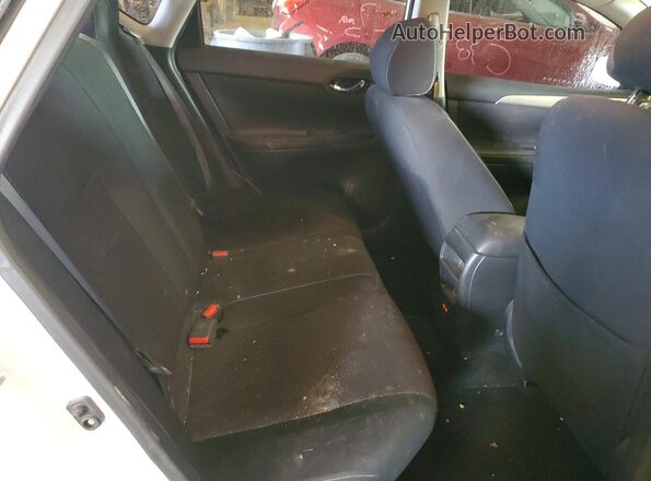 3N1AB7AP3KY443869 2019 NISSAN SENTRA White Rear seats view