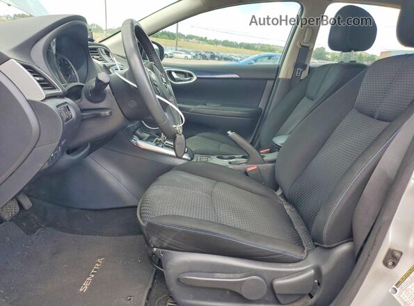 3N1AB7AP4GY235281 2016 NISSAN SENTRA Серебряный Вид салона спереди