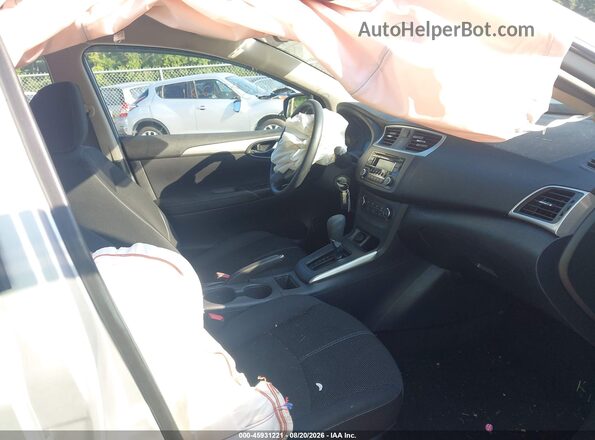 3N1AB7AP4GY311324 2016 NISSAN SENTRA Silver Widok wnętrza z przodu