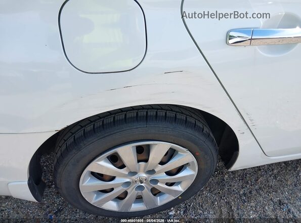 3N1AB7AP4GY318189 2016 NISSAN SENTRA White 