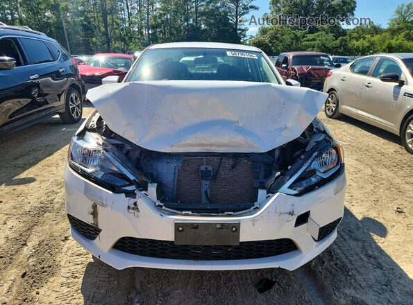 3N1AB7AP4HY280237 2017 NISSAN SENTRA White Widok z przodu
