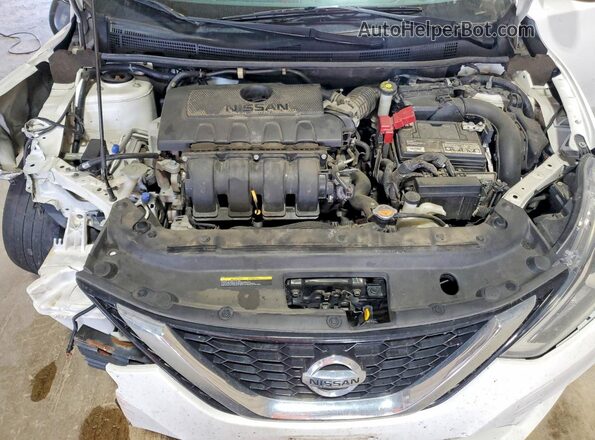 3N1AB7AP4JL658981 2018 NISSAN SENTRA White Widok wnętrza z tyłu