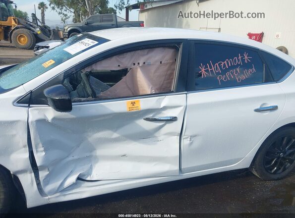 3N1AB7AP4JY254582 2018 NISSAN SENTRA White Вид спереду