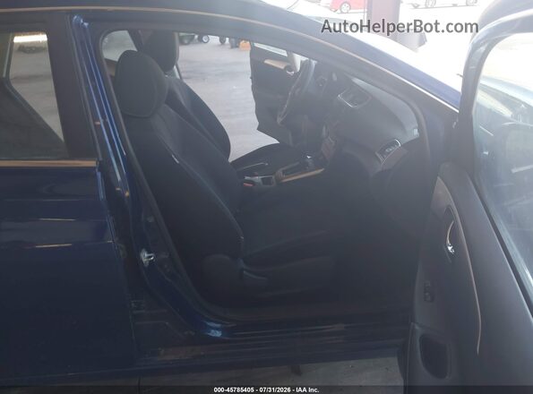 3N1AB7AP4JY266876 2018 NISSAN SENTRA Синий Вид салона спереди
