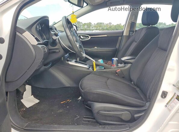3N1AB7AP4JY282740 2018 NISSAN SENTRA White წინა სალონის ხედი