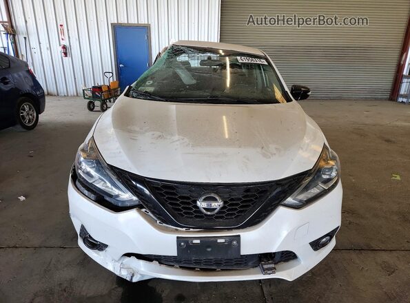 3N1AB7AP4JY289168 2018 NISSAN SENTRA White Widok z przodu