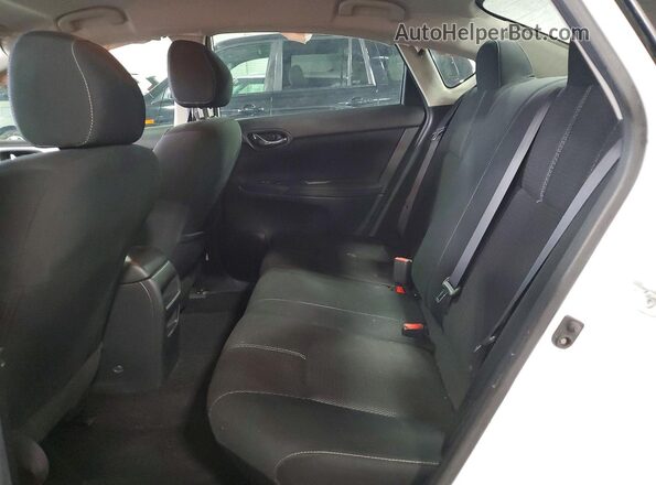 3N1AB7AP4JY312707 2018 NISSAN SENTRA White Widok tylnych siedzeń