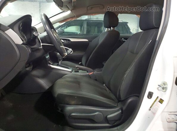 3N1AB7AP4JY312707 2018 NISSAN SENTRA White Widok wnętrza z przodu