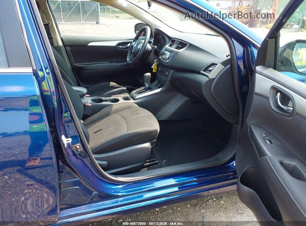 3N1AB7AP4JY315834 2018 NISSAN SENTRA Blue Вид салону спереду