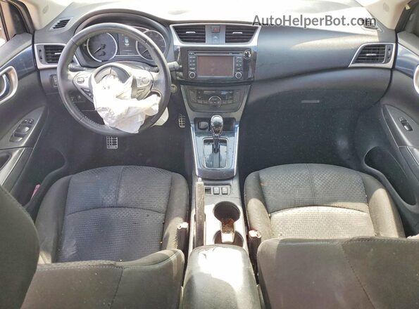 3N1AB7AP4JY344203 2018 NISSAN SENTRA Gray Առջևի վահանակի տեսք