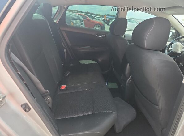 3N1AB7AP4KY282299 2019 NISSAN SENTRA Silver Հետևի նստատեղերի տեսք