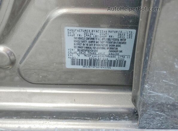 3N1AB7AP5GY241316 2016 NISSAN SENTRA Green Vista del compartimento del motor