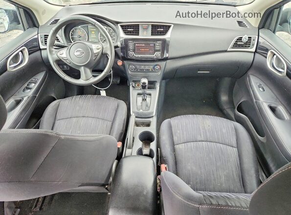 3N1AB7AP5HL637518 2017 NISSAN SENTRA Серый Вид панели приборов