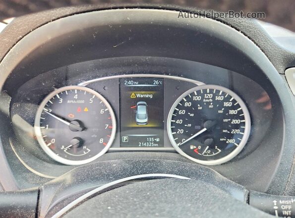 3N1AB7AP5HL666999 2017 NISSAN SENTRA Серебряный Вид щитка приборов
