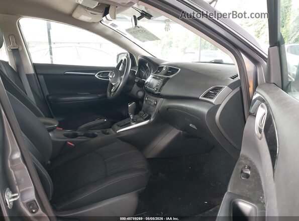 3N1AB7AP5HL721421 2017 NISSAN SENTRA Gray Front interior view
