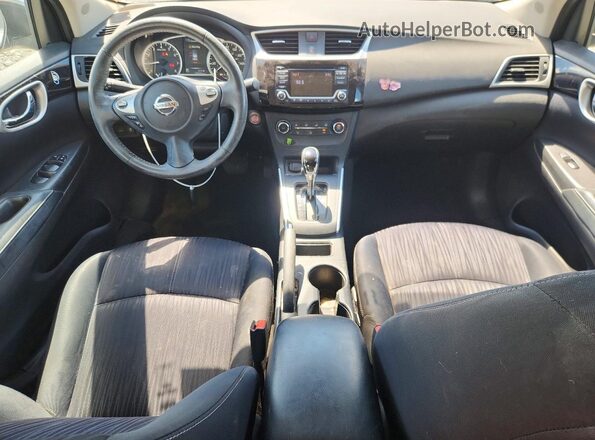 3N1AB7AP5HY227191 2017 NISSAN SENTRA White Widok deski rozdzielczej