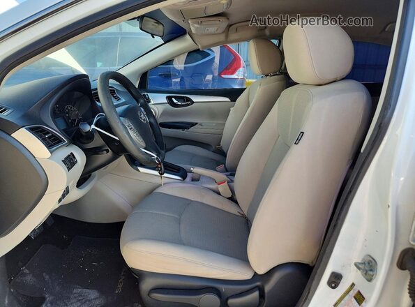 3N1AB7AP5HY261728 2017 NISSAN SENTRA White წინა სალონის ხედი