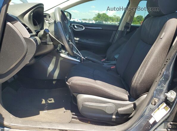 3N1AB7AP5HY264242 2017 NISSAN SENTRA Черный Вид салона спереди