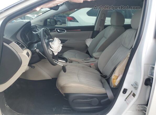 3N1AB7AP5HY277783 2017 NISSAN SENTRA White Vista interior delantera