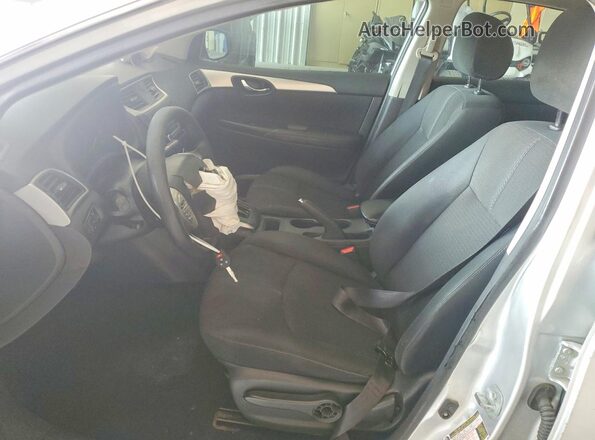3N1AB7AP5HY284118 2017 NISSAN SENTRA Silver Vista interior delantera