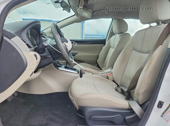 3N1AB7AP5HY289495 2017 NISSAN SENTRA White Front interior view