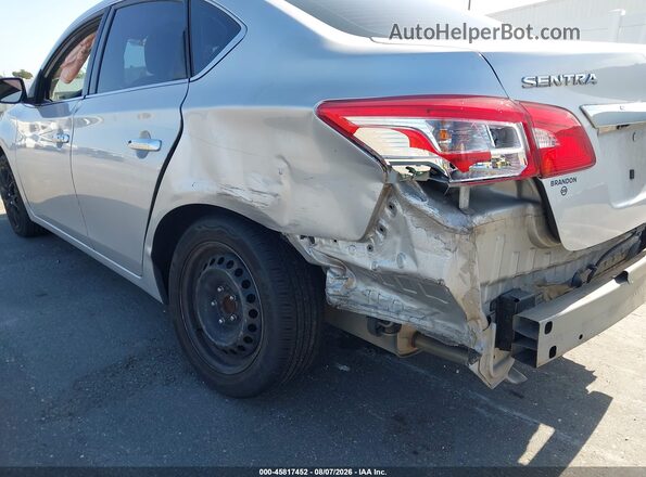 3N1AB7AP5HY359903 2017 NISSAN SENTRA Серебряный Вид спереди