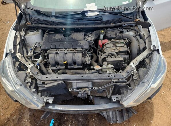 3N1AB7AP5HY392609 2017 NISSAN SENTRA White Rear interior view