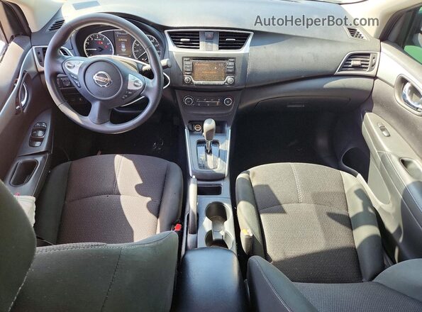 3N1AB7AP5JY227701 2018 NISSAN SENTRA Gray Dashboard view